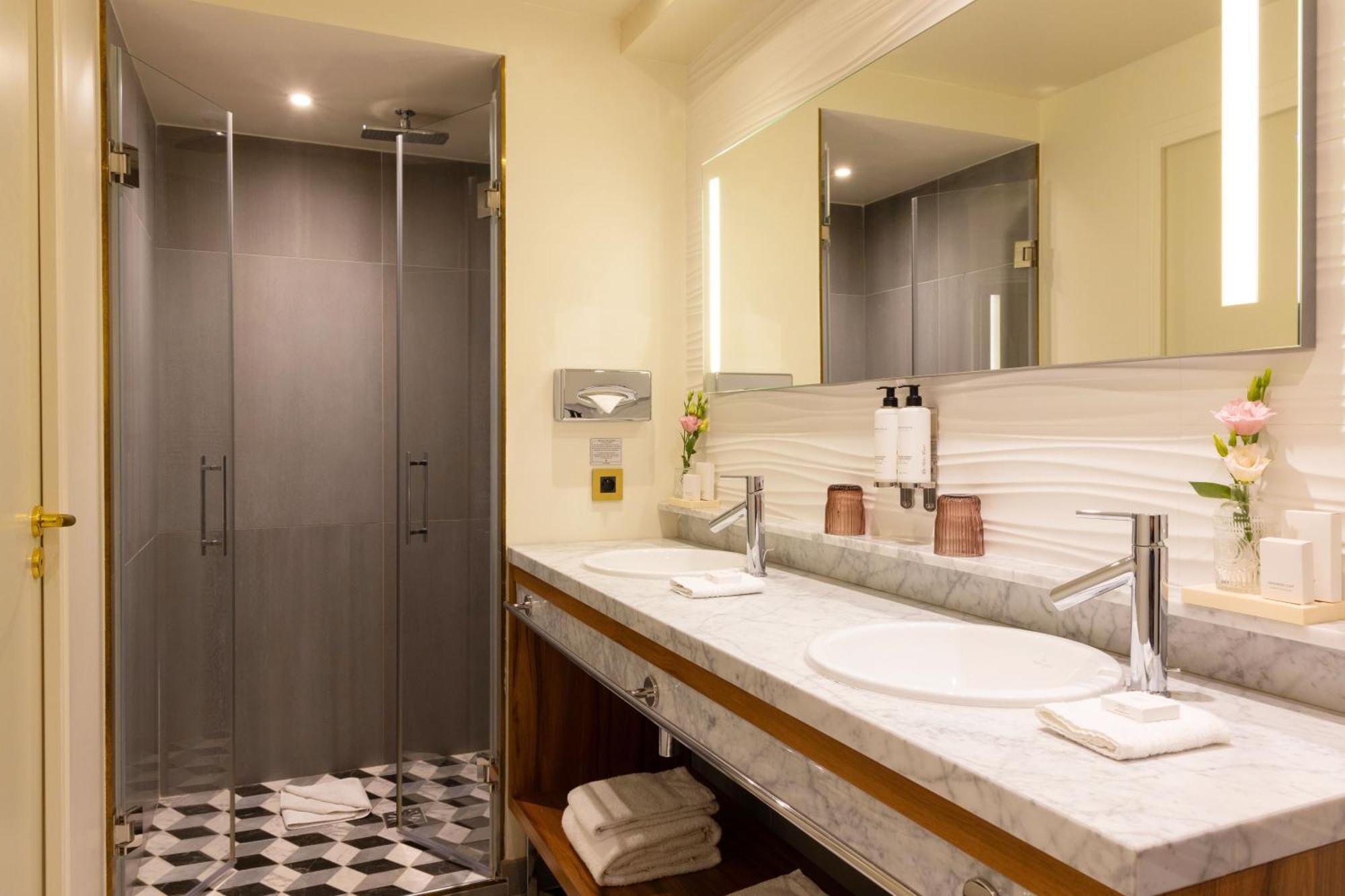 Hotel Western Premier Kapital Opéra